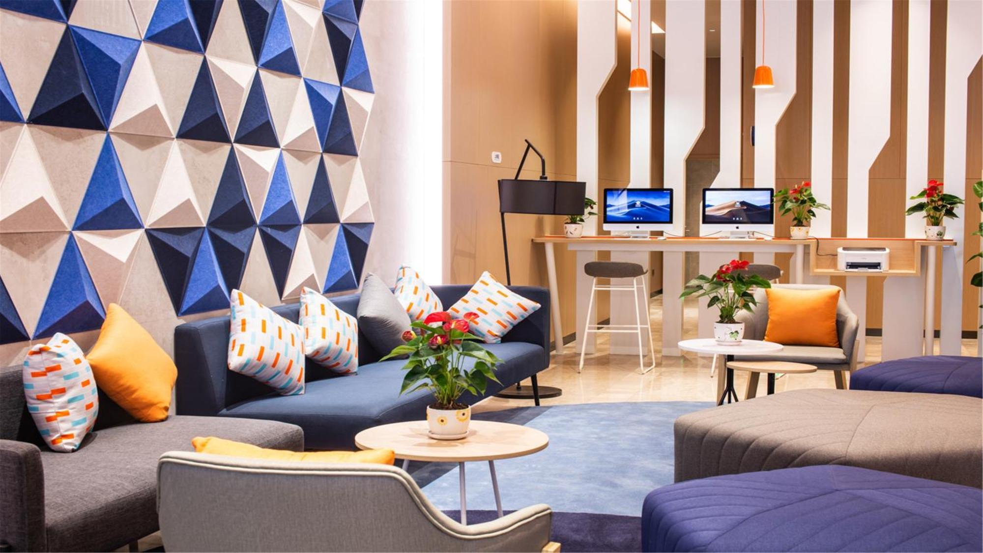 Holiday Inn Express Jiangmen Jianghai By Ihg Exteriör bild