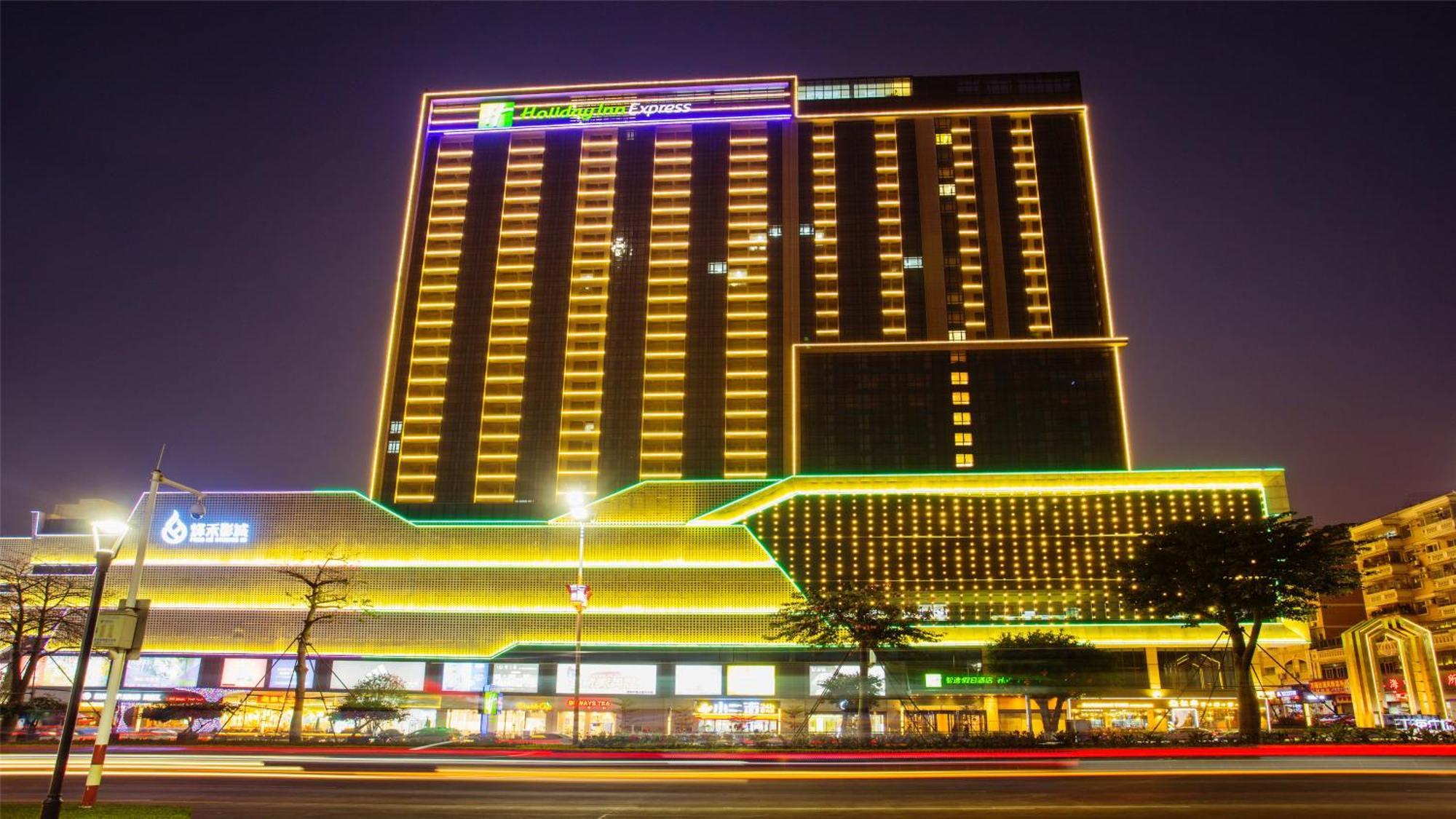 Holiday Inn Express Jiangmen Jianghai By Ihg Exteriör bild