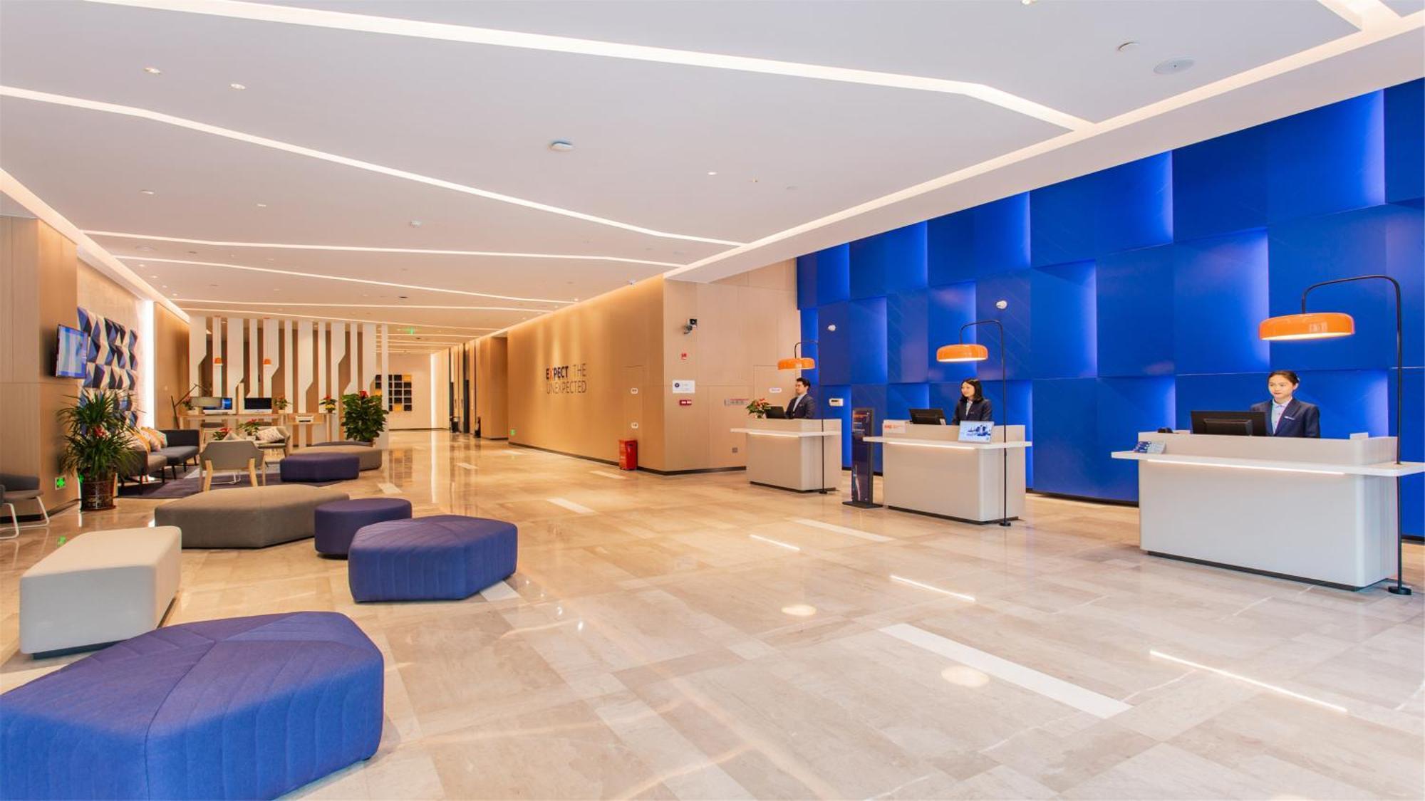 Holiday Inn Express Jiangmen Jianghai By Ihg Exteriör bild