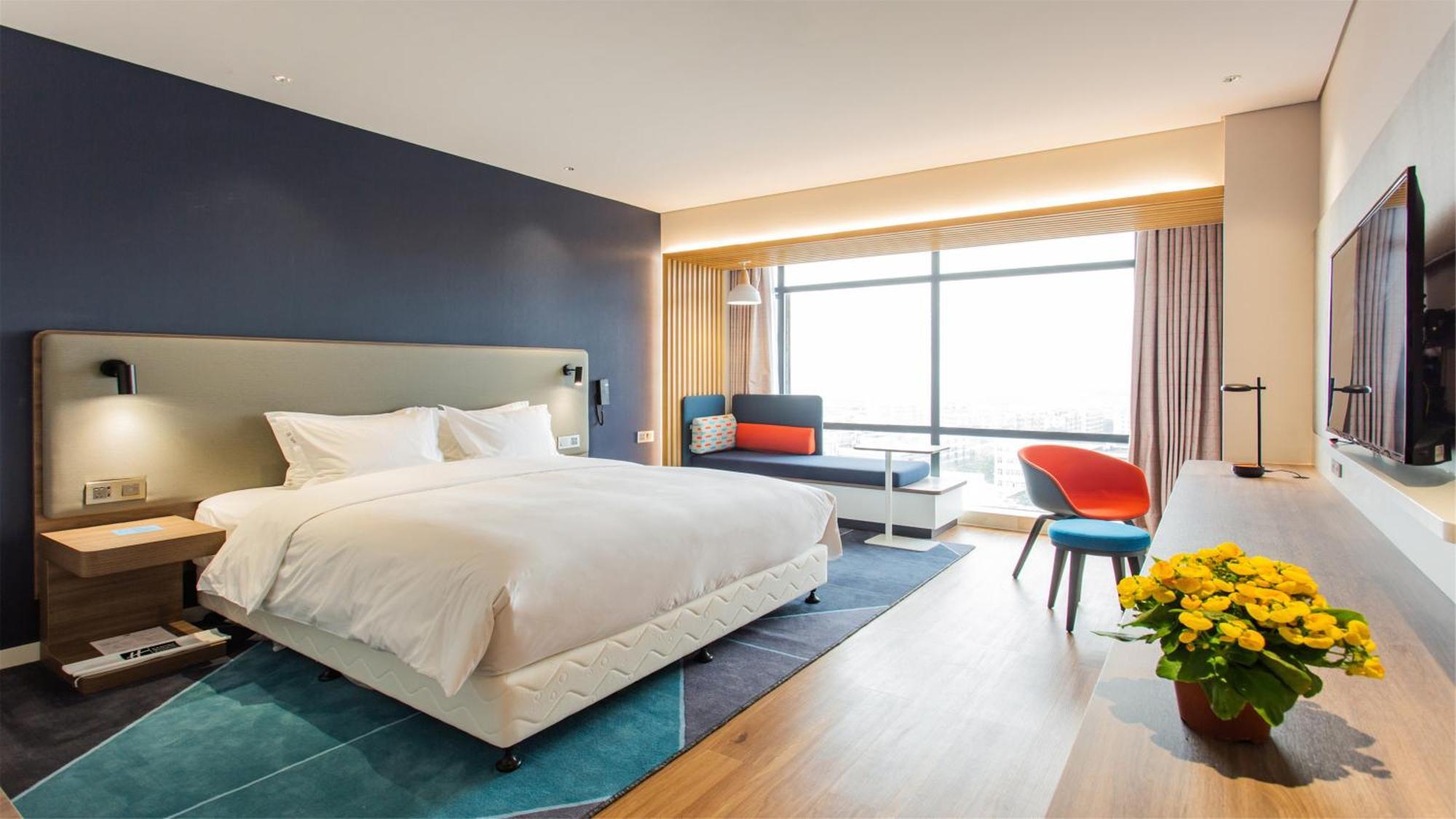 Holiday Inn Express Jiangmen Jianghai By Ihg Exteriör bild