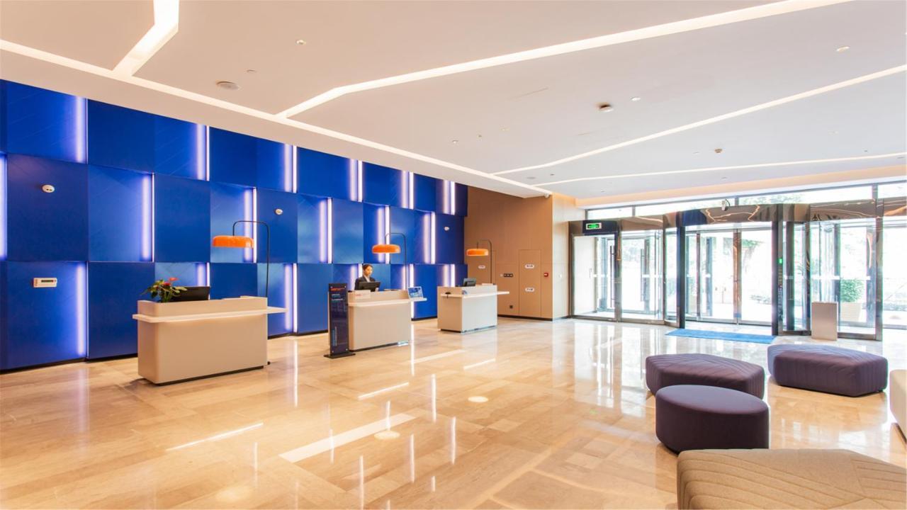 Holiday Inn Express Jiangmen Jianghai By Ihg Exteriör bild