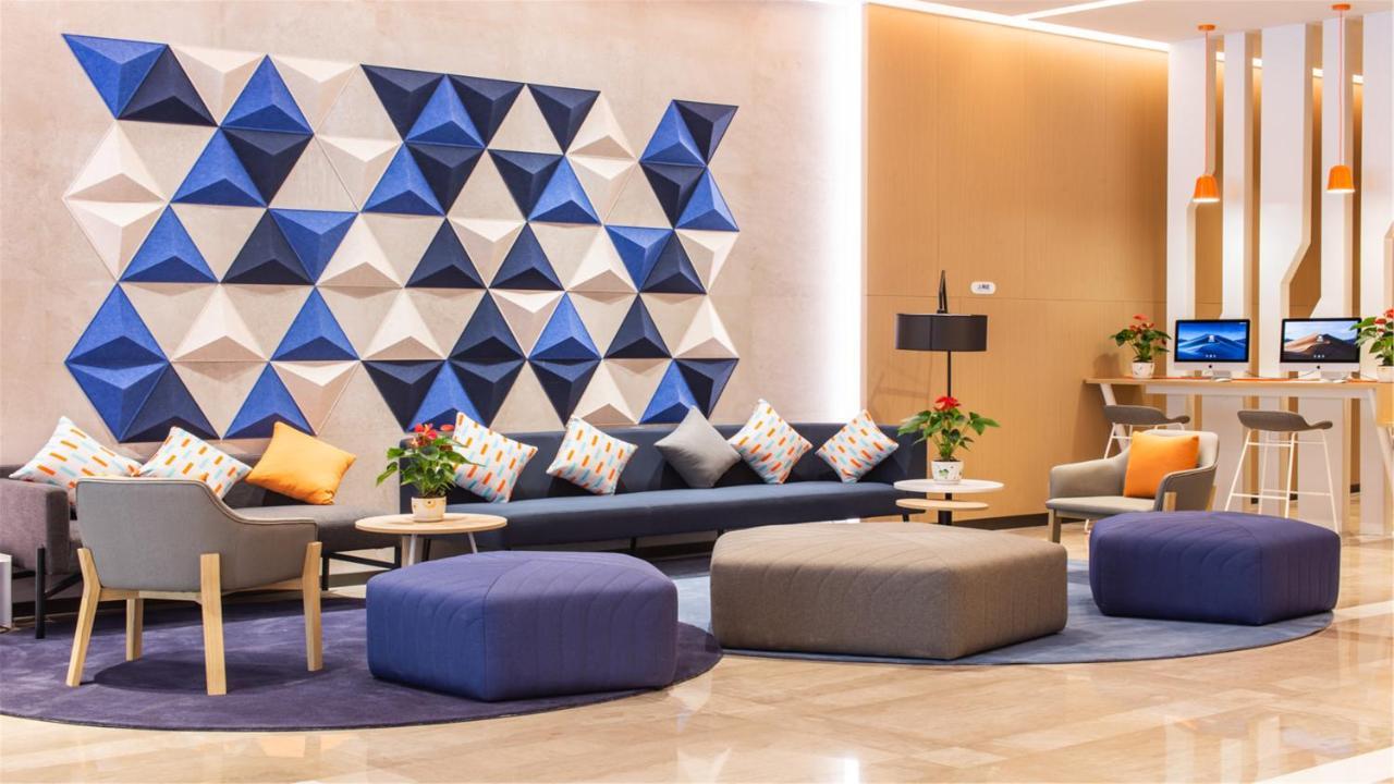 Holiday Inn Express Jiangmen Jianghai By Ihg Exteriör bild