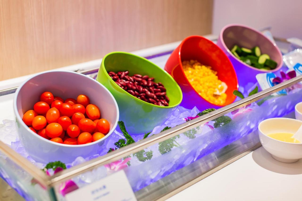 Holiday Inn Express Jiangmen Jianghai By Ihg Exteriör bild
